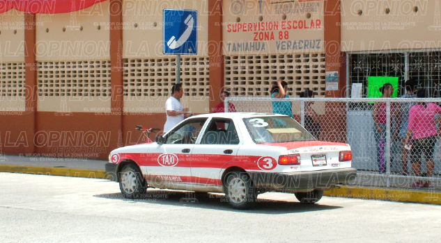 Taxistas aumentan precio del pasaje Taxistas aumentan precio del pasaje