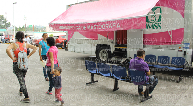 Acecha el cáncer a mujeres Acecha el cáncer a mujeres