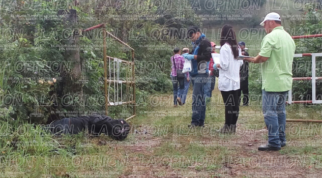 Acribillan a vaquero