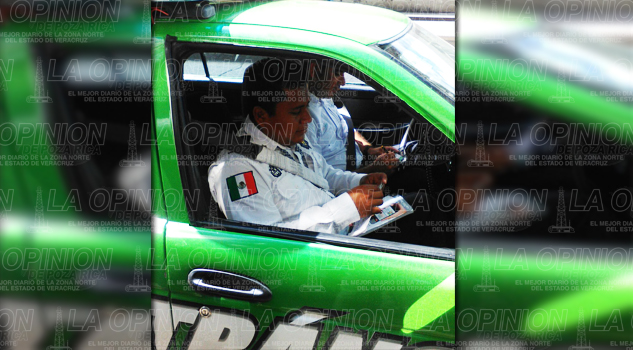 Aguilar Mancha cobra cuotas a agentes viales Aguilar Mancha cobra cuotas a agentes viales