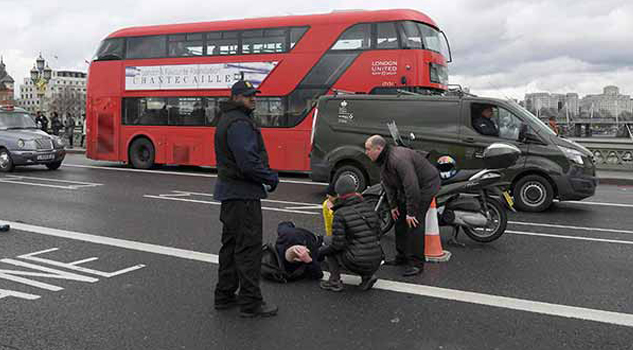 Aumenta a cuatro el numero de muertos en Londres Aumenta a cuatro el numero de muertos en Londres