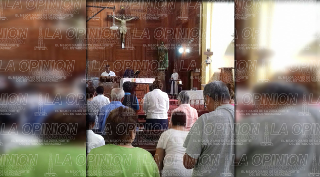 Imponen ceniza con inicio de la Cuaresma Imponen ceniza con inicio de la Cuaresma