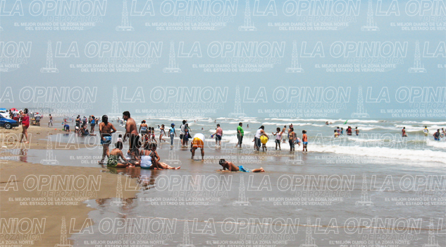 Llenan playas de Tamiahua Llenan playas de Tamiahua