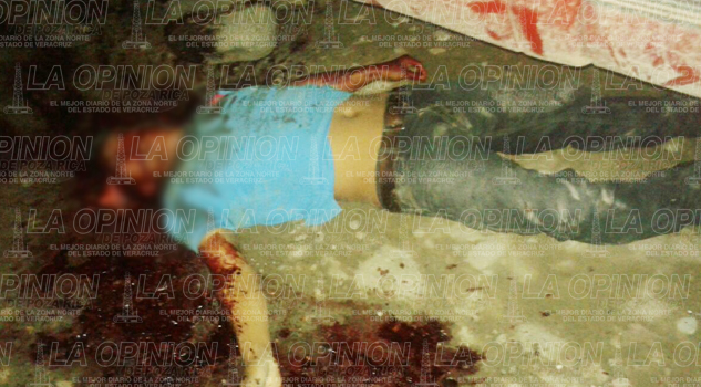 Lo matan a pedradas Lo matan a pedradas