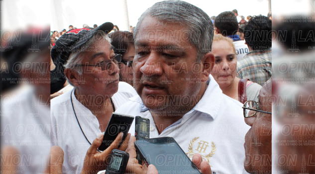 Mujeres, ignoradas por Marcos Romero Mujeres, ignoradas por Marcos Romero