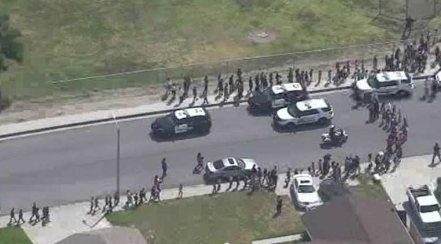 4 muertos y dos heridos en tiroteo en escuela de California 4 muertos y dos heridos en tiroteo en escuela de California