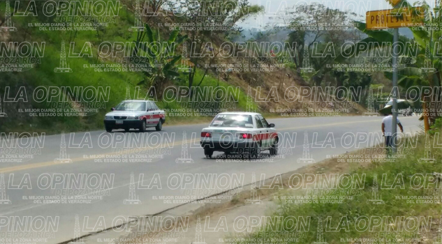Alteran tarifas taxistas que van a Poza Rica Alteran tarifas taxistas que van a Poza Rica