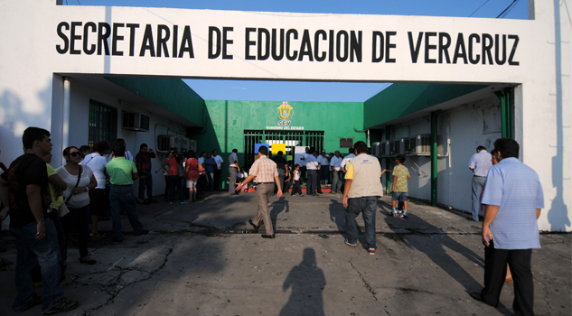 Denuncia SEV a ex funcionarios Denuncia SEV a ex funcionarios