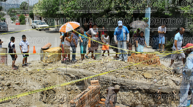 Disputan 2 hectáreas de terreno Disputan 2 hectáreas de terreno