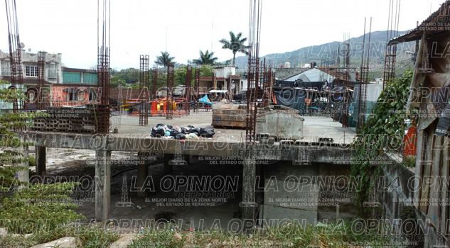 Elefante blanco el inconcluso mercado municipal Elefante blanco el inconcluso mercado municipal