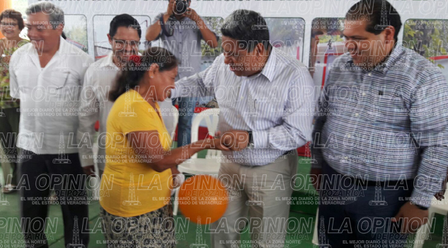 Entregan 216 ampliaciones de vivienda Entregan 216 ampliaciones de vivienda