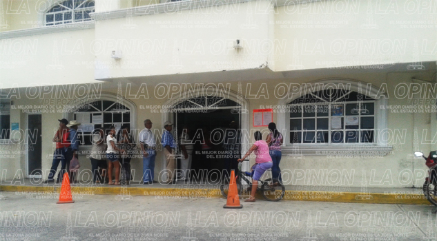 Liberan vales a burócratas Liberan vales a burócratas