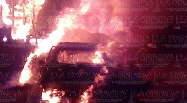 Muere conductor calcinado en accidente carretero