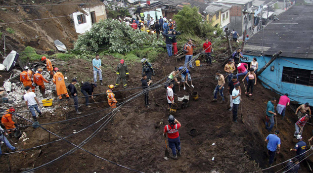 Más de 20 heridos y al rededor de 11 muertos por lluvias Colombia Más de 20 heridos y al rededor de 11 muertos por lluvias Colombia