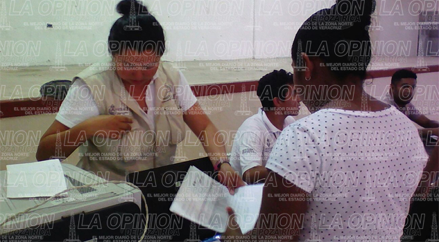 Renuevan pólizas para el Seguro Popular Renuevan pólizas para el Seguro Popular