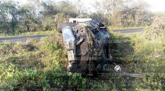 Se mata en brutal volcadura Se mata en brutal volcadura