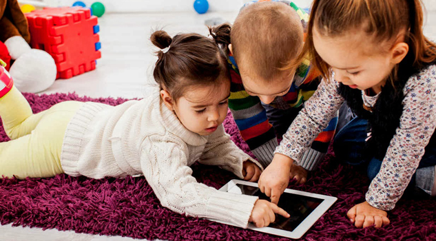 Tabletas y móviles; peligro para la niñez Tabletas y móviles; peligro para la niñez