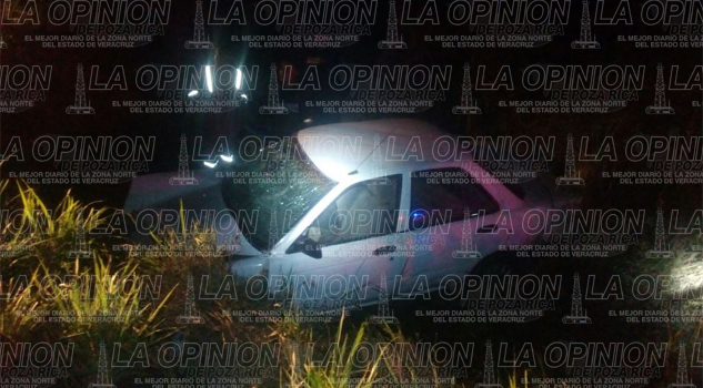 Vuelca automóvil; dos lesionados Vuelca automóvil; dos lesionados