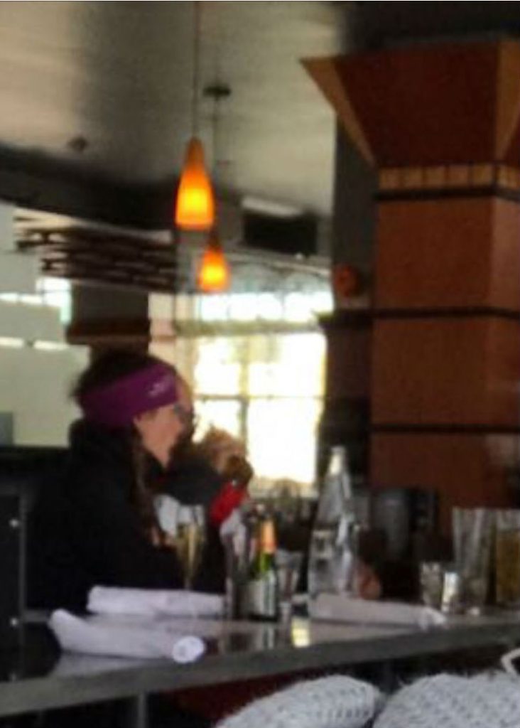 Encuentran a Javier Duarte de Ochoa en Canadá La fotografía fue tomada por un turista mexicano. Javier Duarte no está detenido y se mantiene prófugo.