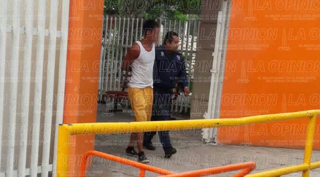 Artera agresión a un funcionario Artera agresión a un funcionario