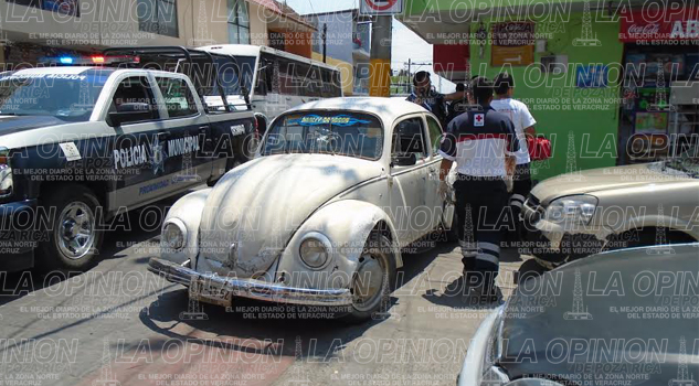 Balacera entre policías y ladrones Balacera entre policías y ladrones