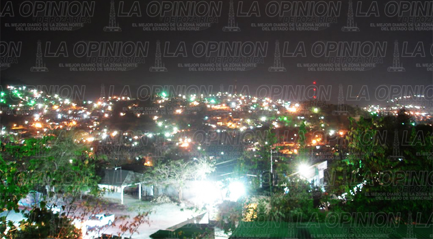 CFE deja sin luz a más de 30 colonias CFE deja sin luz a más de 30 colonias