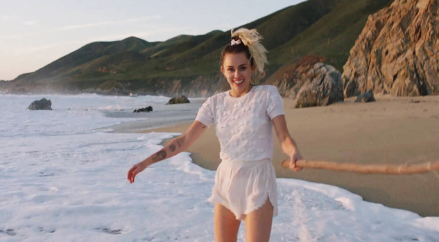 Checa la nueva canción de Miley Cyrus "Malubu" Checa la nueva canción de Miley Cyrus "Malubu"