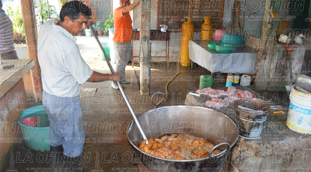 Comerciantes no han renovado sus permisos Comerciantes no han renovado sus permisos