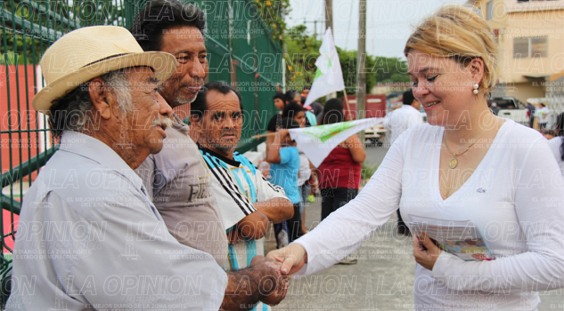 EN DIALOGO FRANCO EN DIALOGO FRANCO