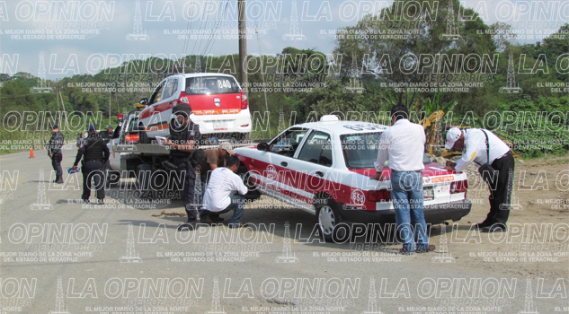 Estalla rebelión; Taxistas exigen cesen las detenciones Estalla rebelión