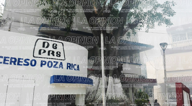 Fumigan el CERESO de Poza Rica Fumigan el CERESO de Poza Rica