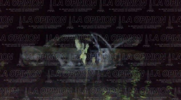 Hallan taxi calcinado Hallan taxi calcinado