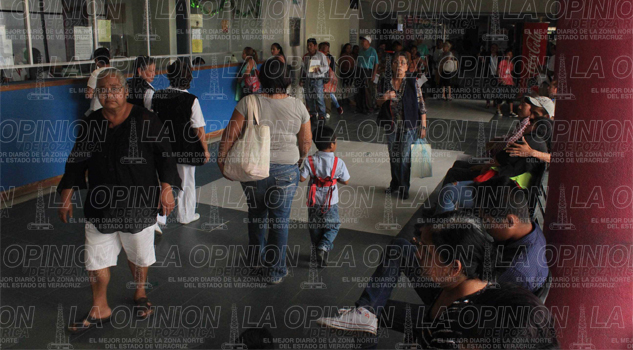 Hospitales sin limpieza Hospitales sin limpieza