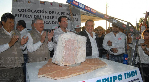 Lucra El Lobo con necesidad Lucra El Lobo con necesidad