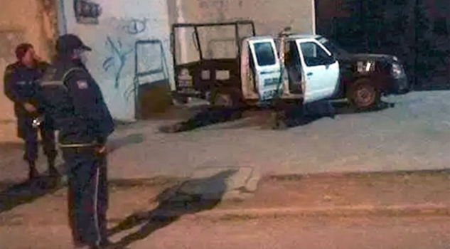 Matan a cinco elementos de la policía municipal de Ecatepec Matan a cinco elementos de la policía municipal de Ecatepec