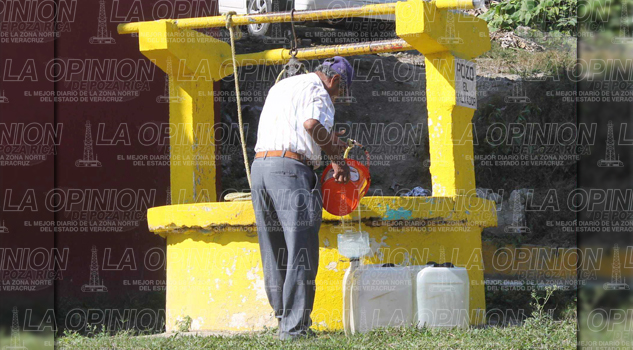No hay agua en Reforma Escolín No hay agua en Reforma Escolín