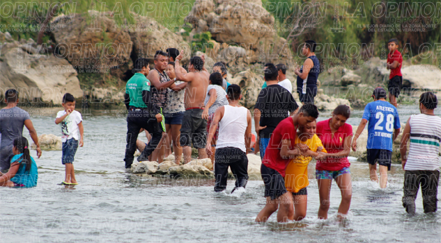Tragedia en las palapas de Zacate Colorado Tragedia en las palapas de Zacate Colorado