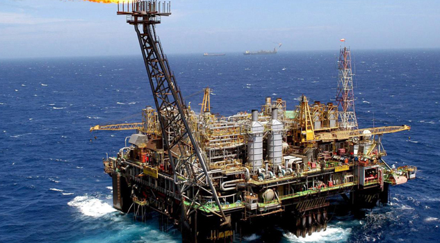 5 empresas poseen 83% de inversión petrolera 5 empresas poseen 83% de inversión petrolera