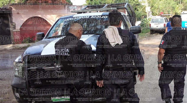 Amarran a mujer para poder robar en su casa Amarran a mujer para poder robar en su casa