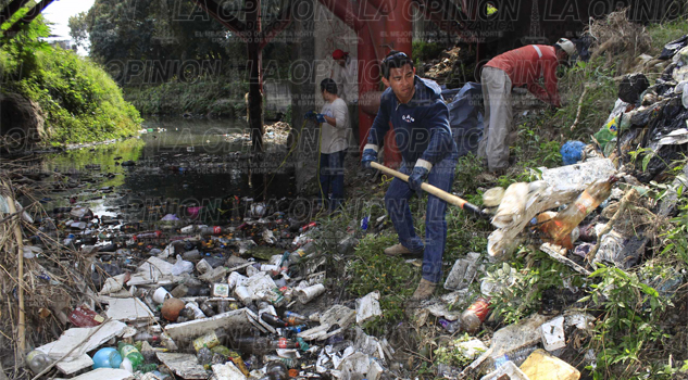 Arroyos, vertederos de basura Arroyos, vertederos de basura