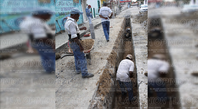 Causan daños en avenidas Causan daños en avenidas
