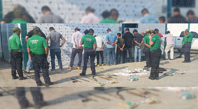 Detienen a simpatizantes del PRI que entregaban despensas y dinero en efectivo Detienen a simpatizantes del PRI que entregaban despensas y dinero en efectivo