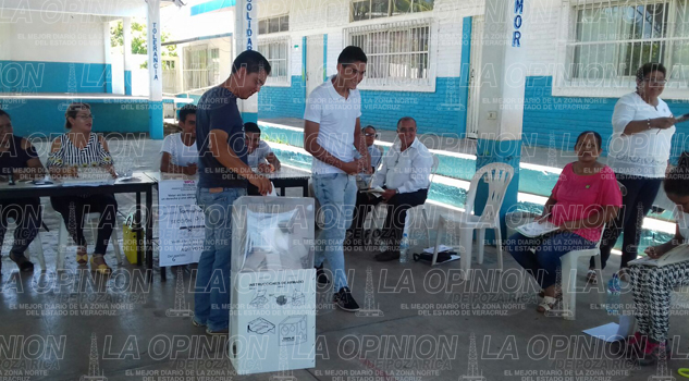 Impugnan elección e inician las denuncias Impugnan elección e inician las denuncias