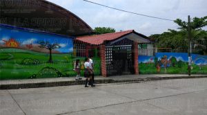 Lesionan patrimonio de maestros y estudiantes