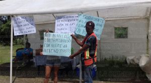 Mantienen el bloqueo contra Pemex y Tetsa
