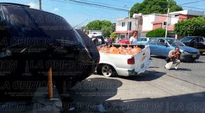 Tras accidente, estudiante del Tecnológico vive de milagro Poza Rica Impresionante Automóvil Camioneta