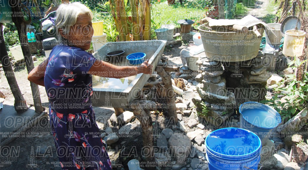 Protestan colonos contra la CAEV Protestan colonos contra la CAEV