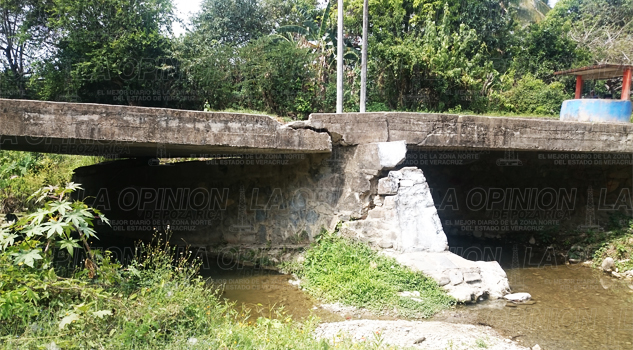 Puente a punto de derrumbarse Puente a punto de derrumbarse