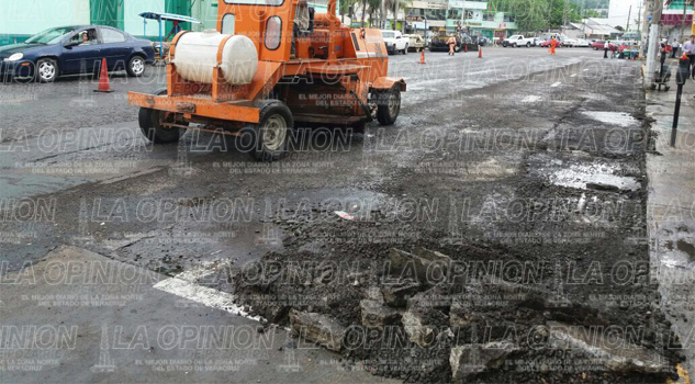 Reencarpetan áreas del primer cuadro de Poza Rica Reencarpetan áreas del primer cuadro de Poza Rica