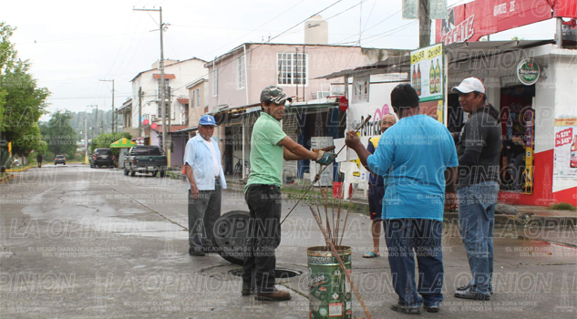 Saturado sistema de drenaje en Kawatzin